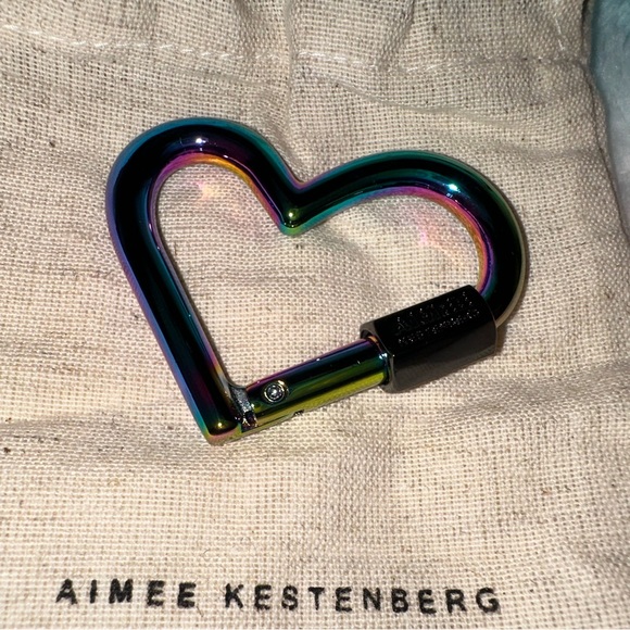 It’s a Love Thing Oil Slick Iridescent Key FOB bag clip/charm - Picture 7 of 10